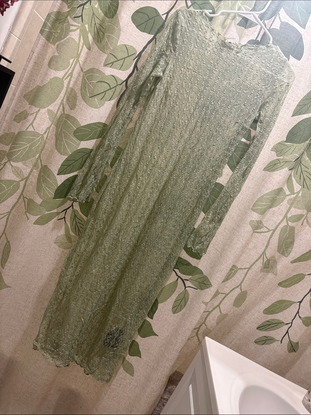 H&M Light Green Lace Dress